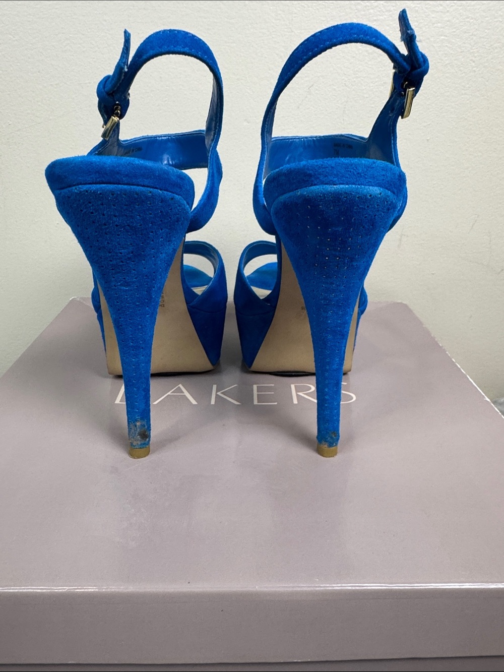 Bakers “Kay” Turquoise Suede Platform Heels - Size 7 - Picture 8 of 12